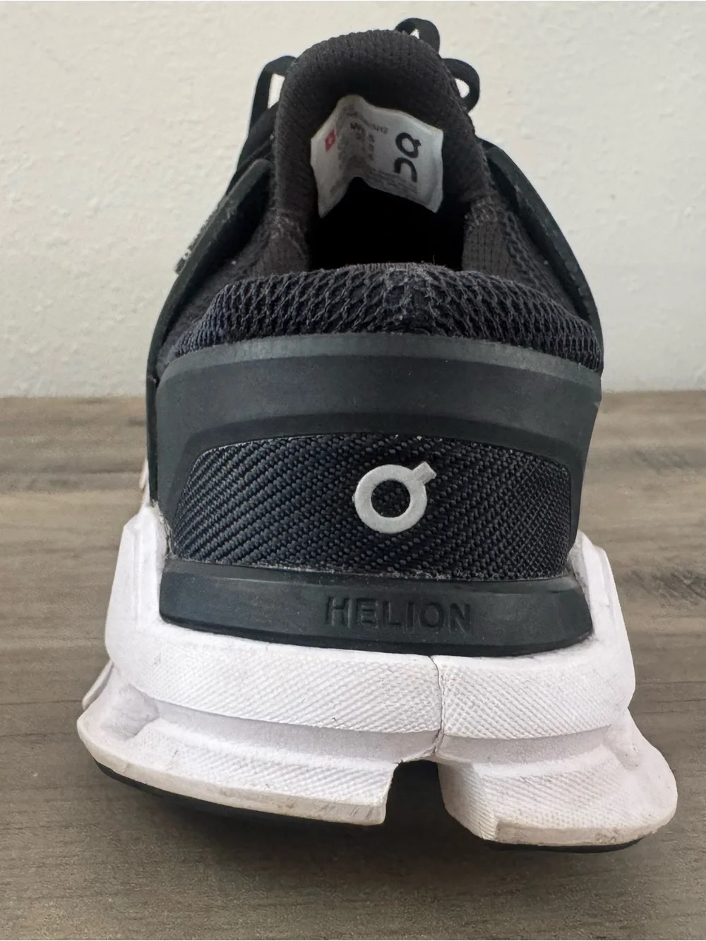 On Women's Cloudswift Shoes in Black/Rock